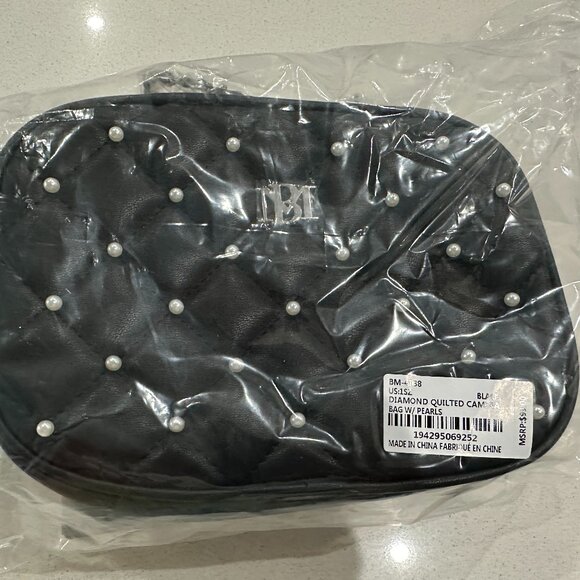 BADGLEY MISCHKA Quilted Camera Bag with Pearls - Picture 7 of 7